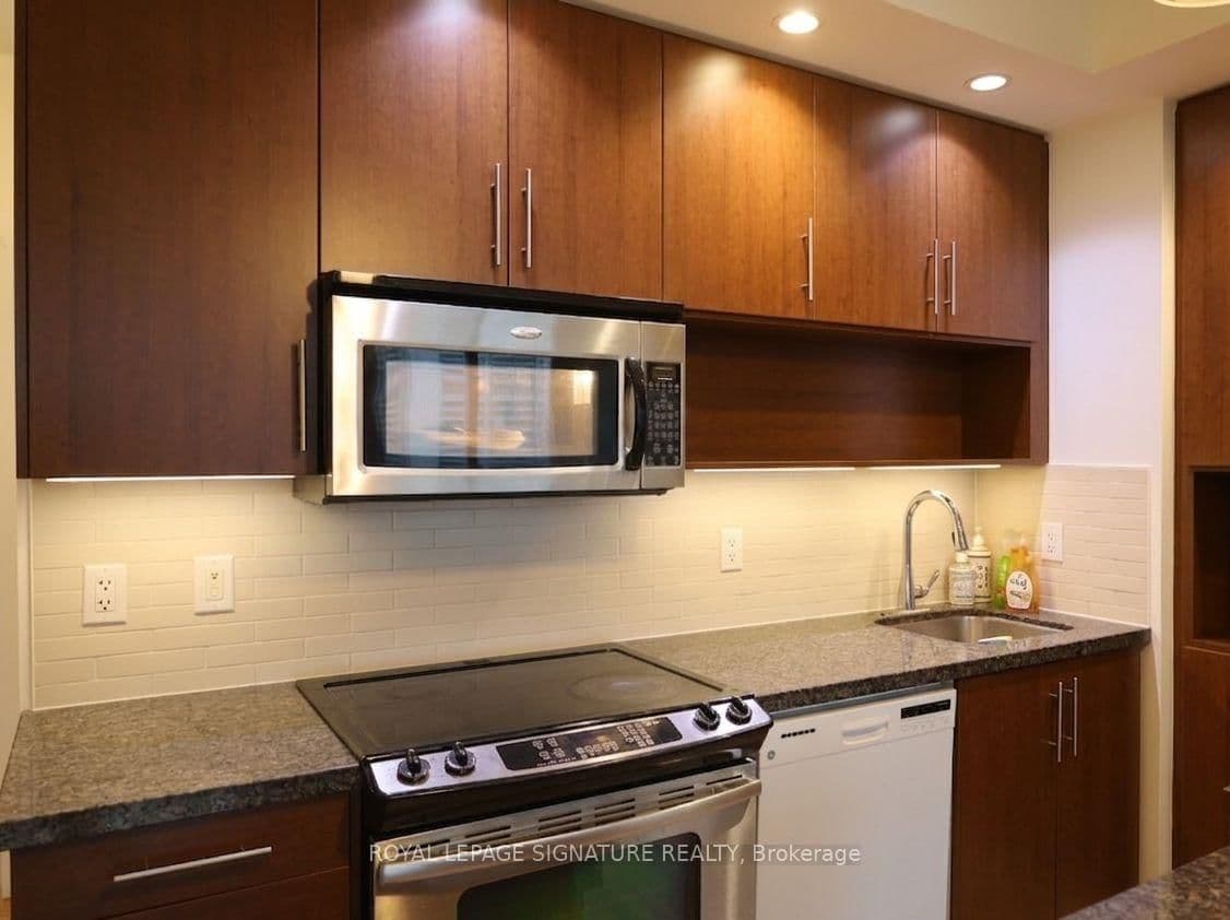 120 Homewood Avenue, Unit 904 thumbnail 5