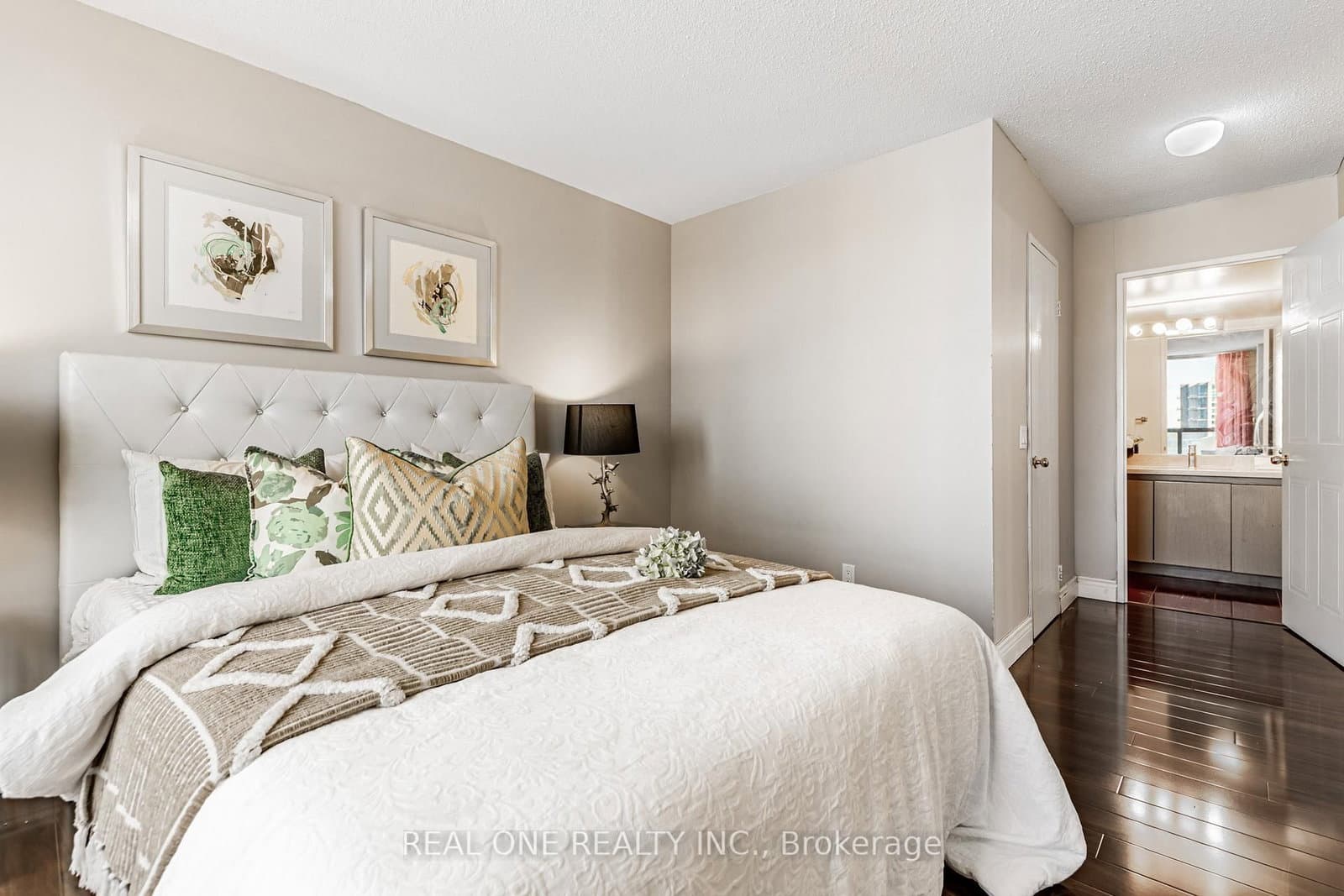 238 Doris Avenue, Unit 1503 thumbnail 14