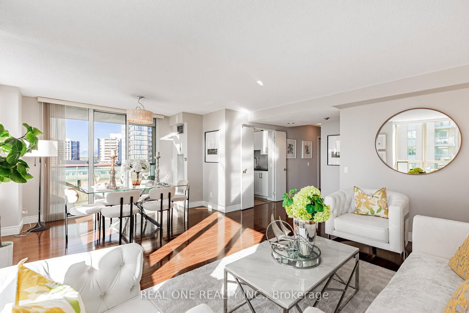 238 Doris Avenue, Unit 1503 thumbnail 9
