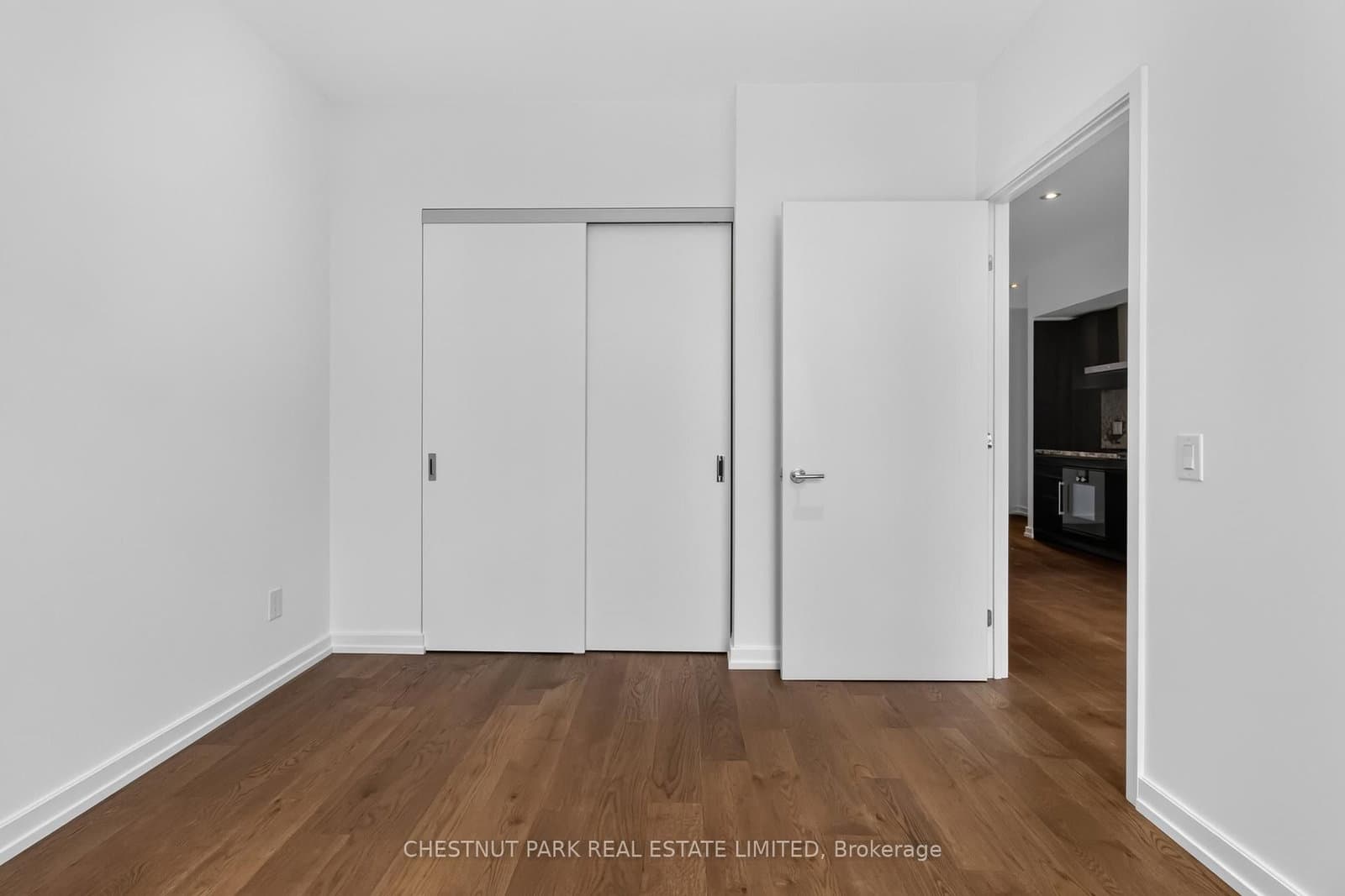 1315 Bay Street, Unit 504 thumbnail 18