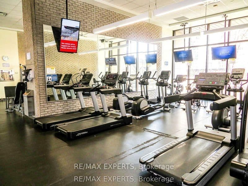 33 Harbour Square, Unit 1013 thumbnail 29