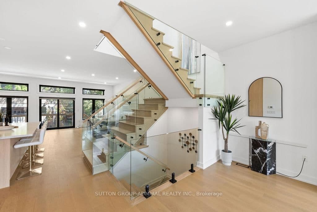 80 Bude Street thumbnail 11