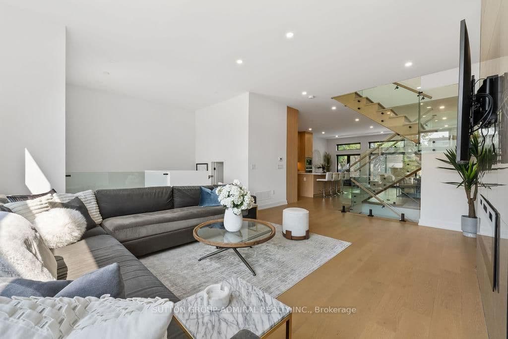 80 Bude Street thumbnail 7