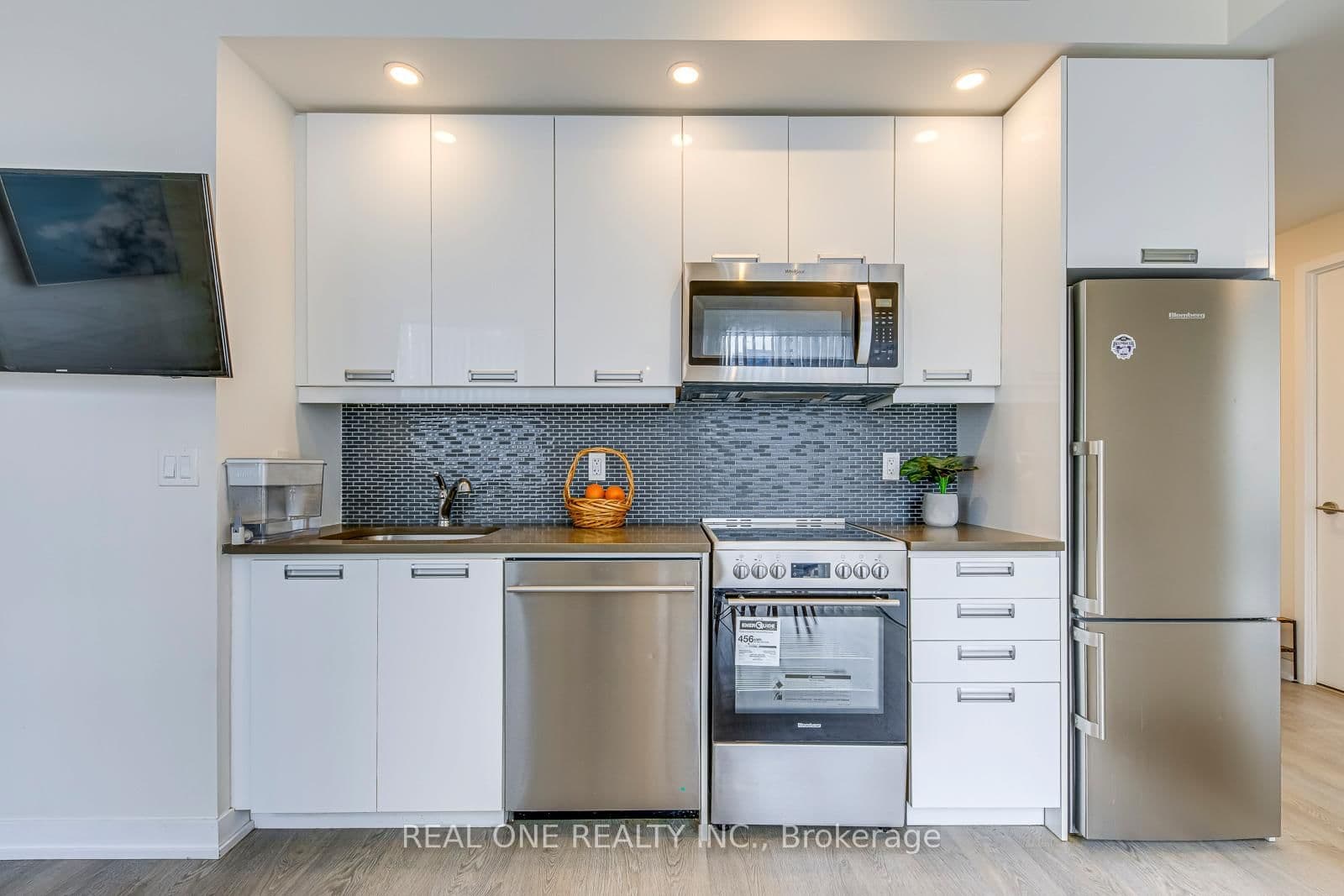 99 JOHN Street, Unit 1001 thumbnail 11
