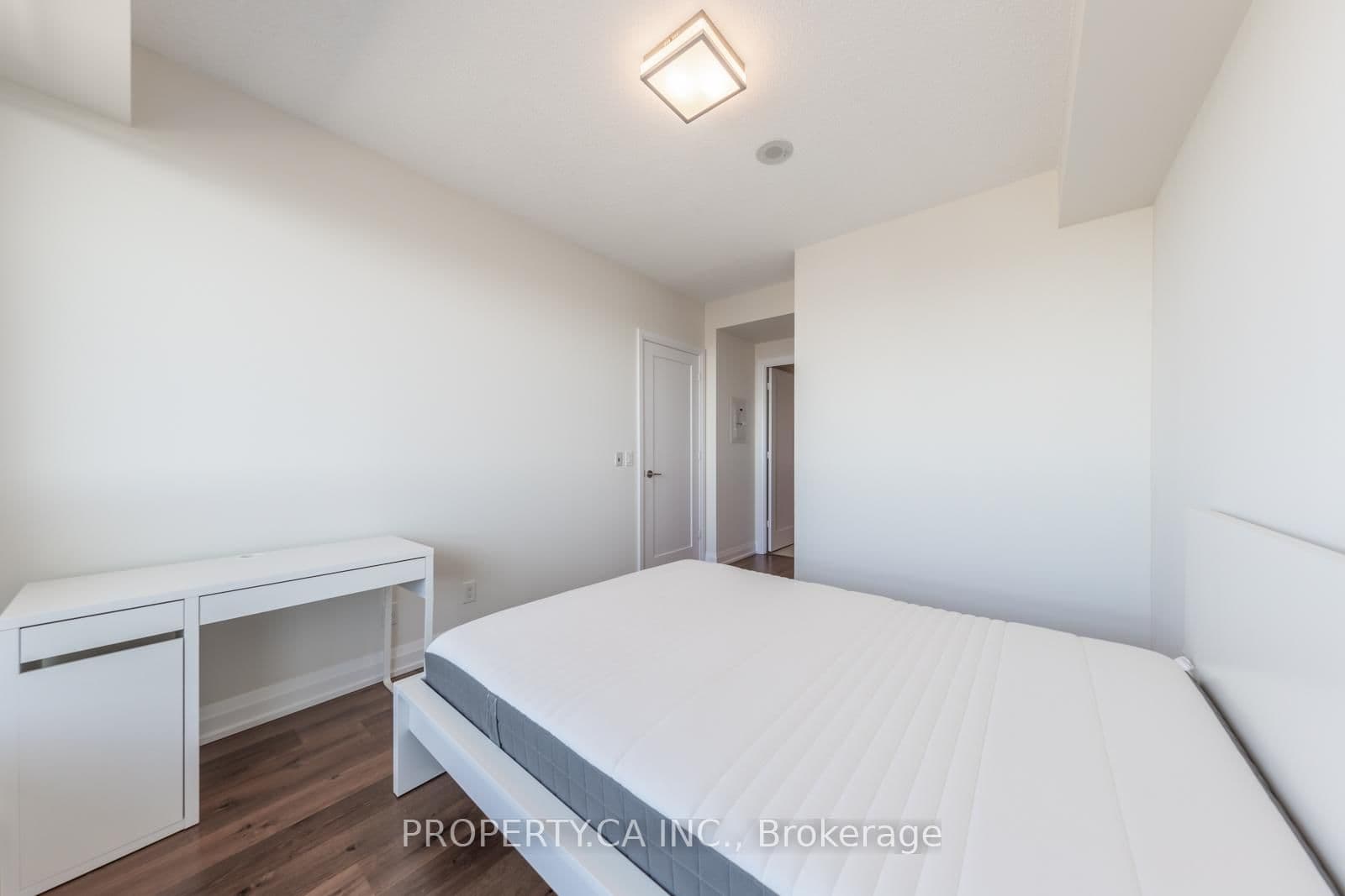 5 Sheppard Avenue E, Unit 3422 thumbnail 24