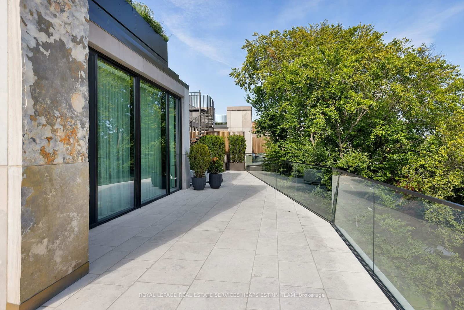 7 Dale Avenue, Unit PH1 thumbnail 20
