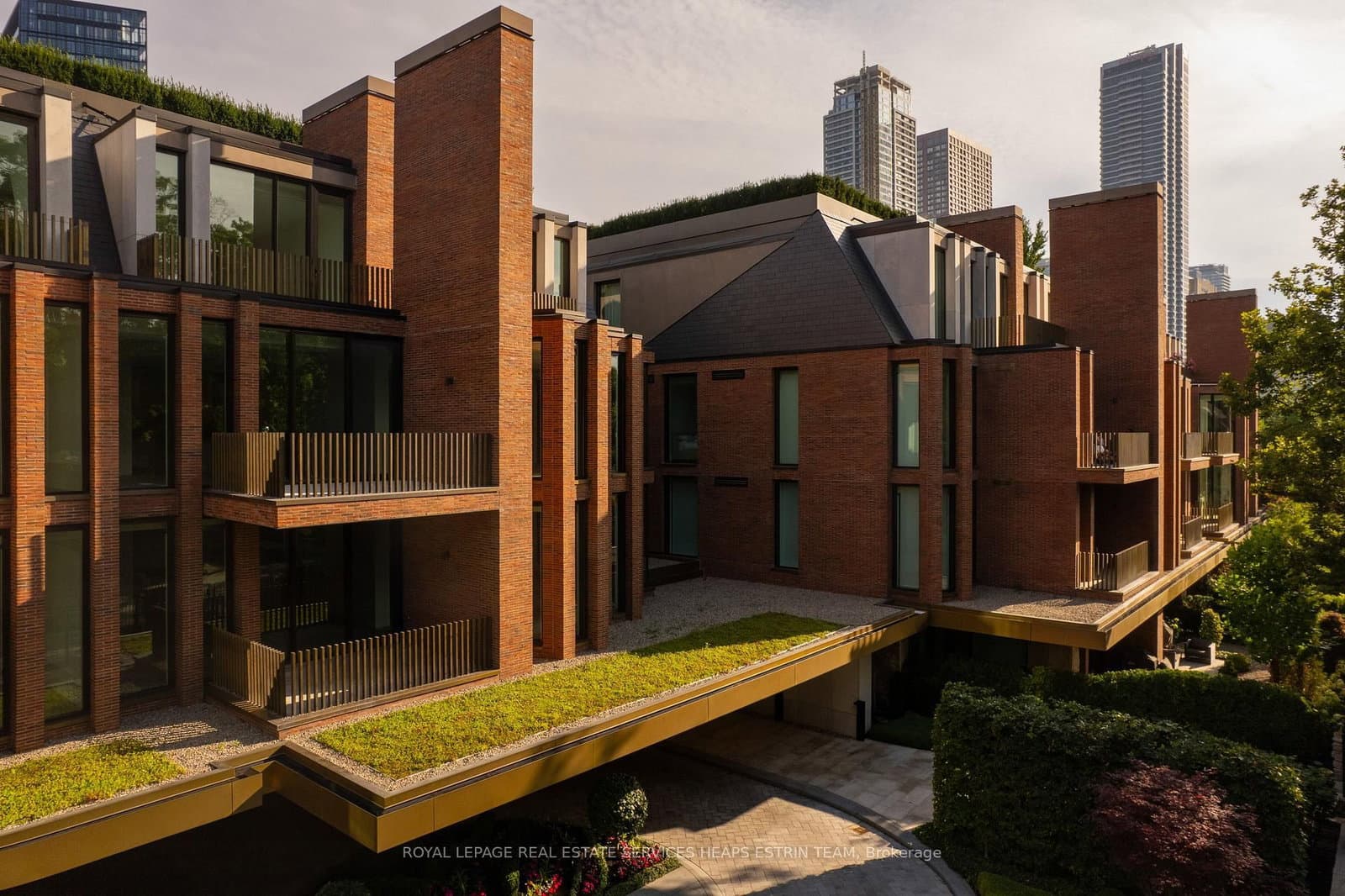 7 Dale Avenue, Unit PH1 thumbnail 3