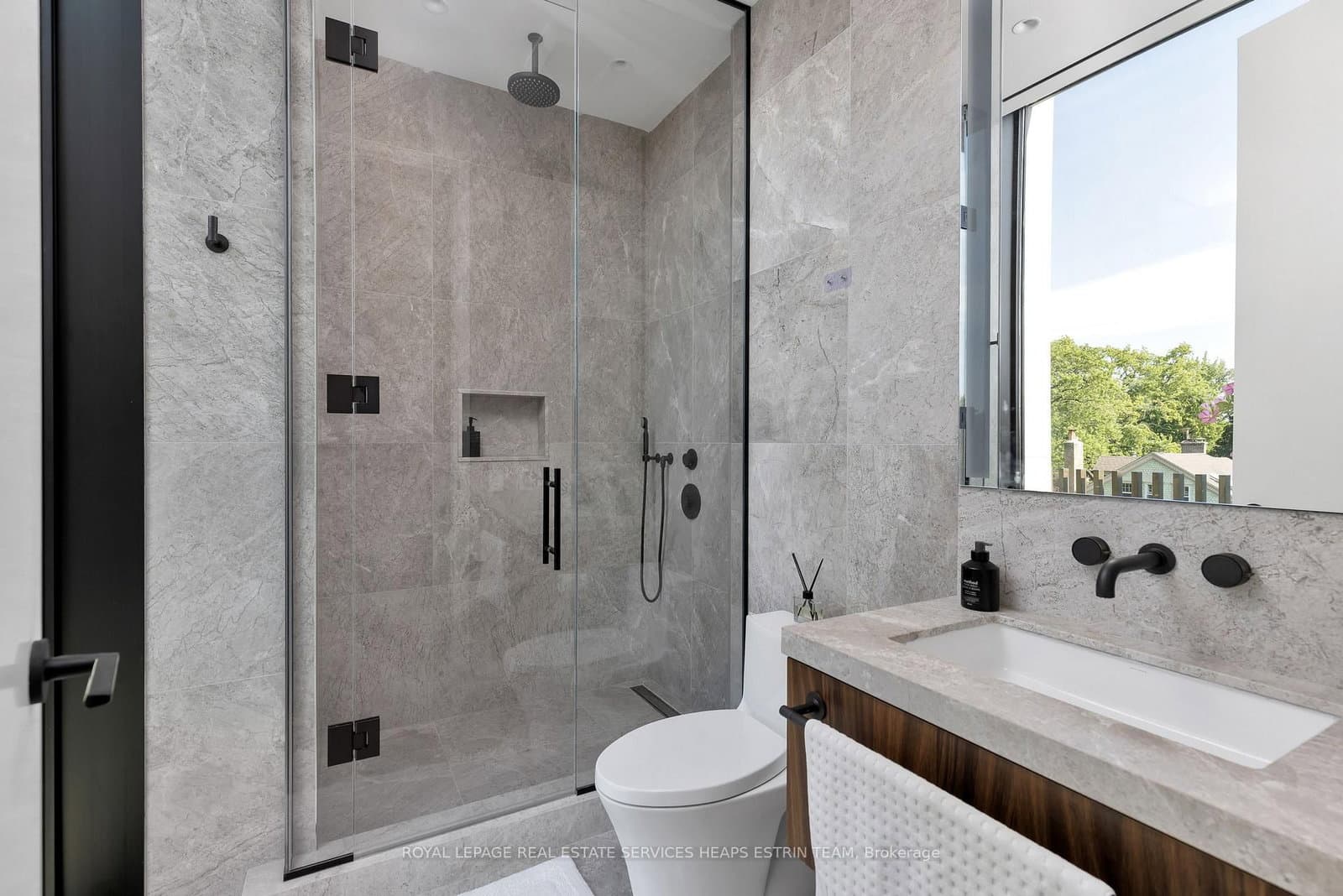 7 Dale Avenue, Unit PH1 thumbnail 31