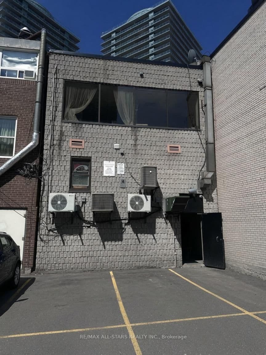 5519 Yonge Street thumbnail 10