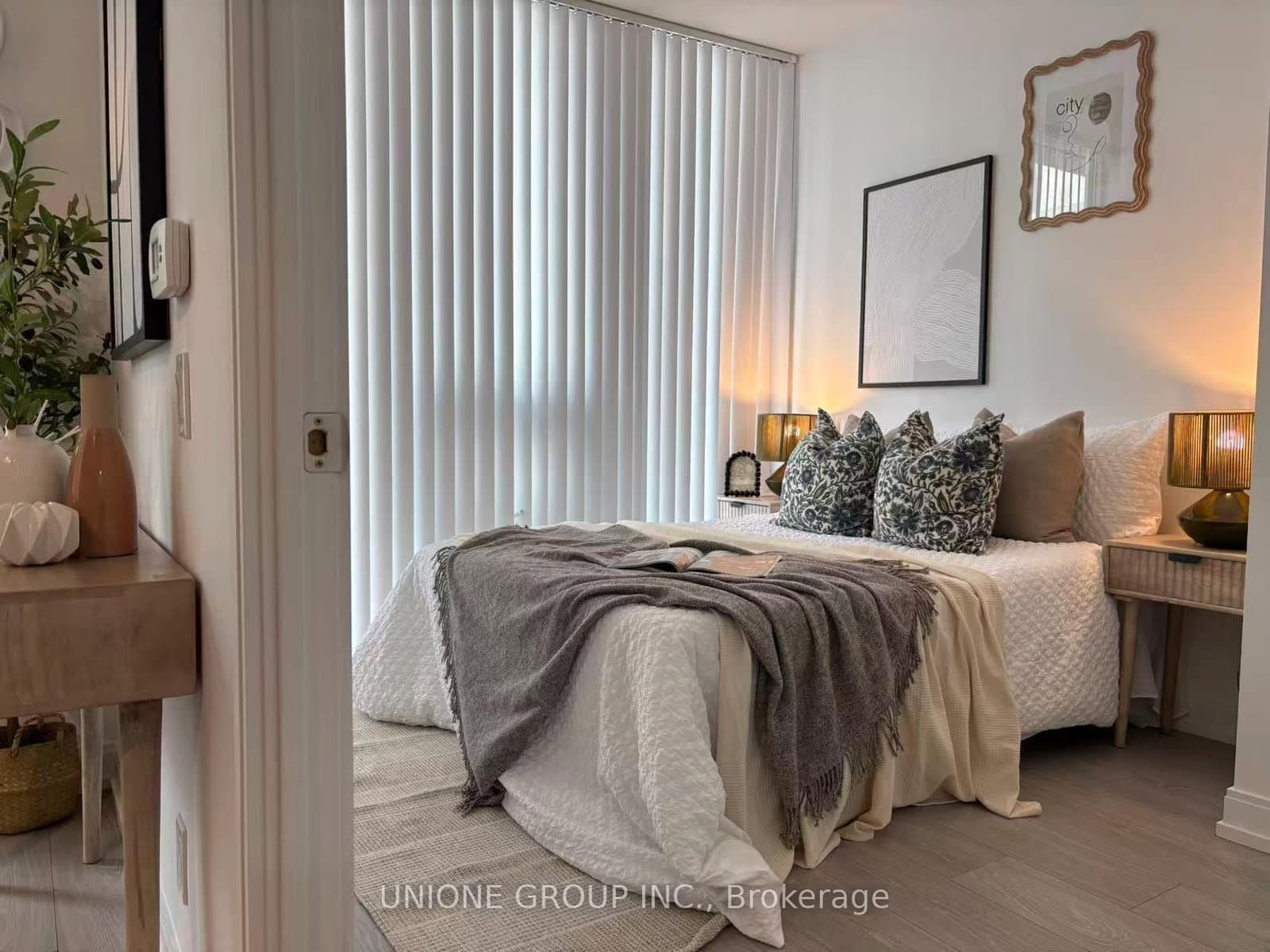 181 Dundas Street E, Unit 502 thumbnail 8