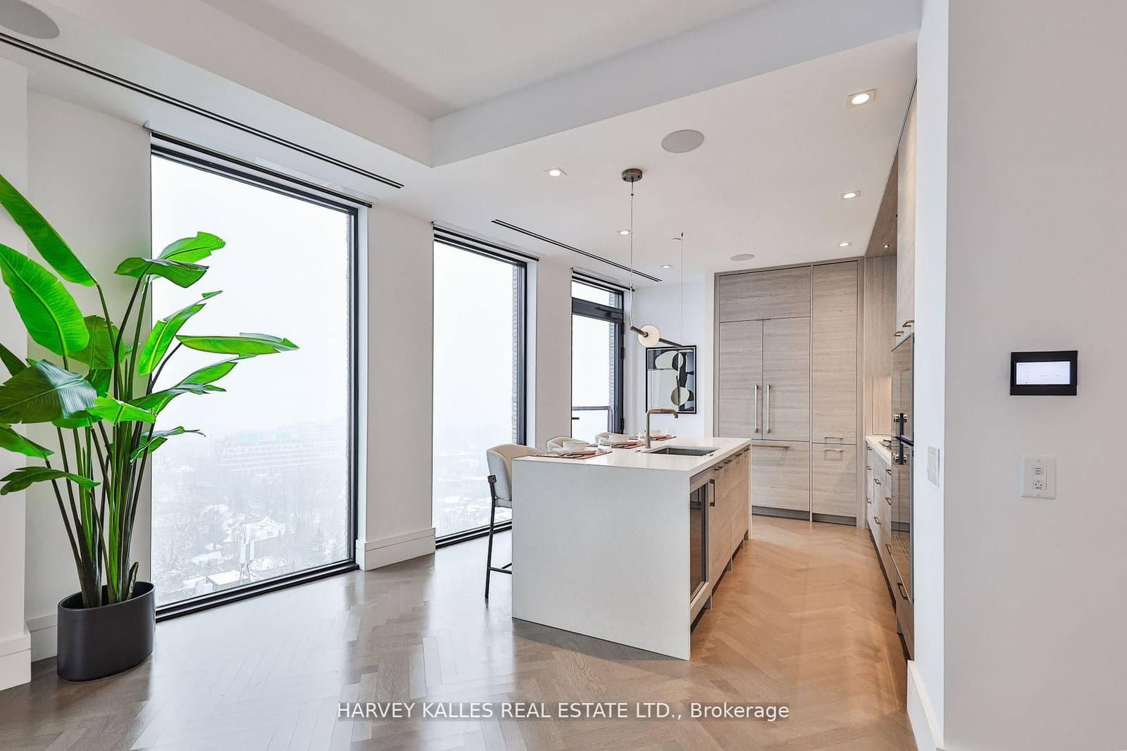 215 Lonsdale Road, Unit 1707 - Image 1