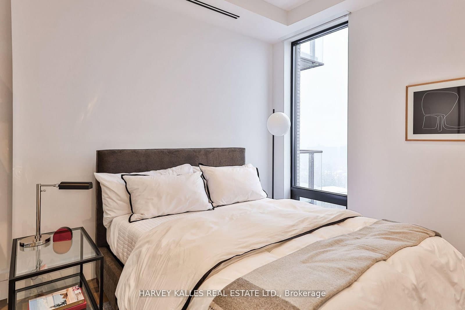 215 Lonsdale Road, Unit 1707 thumbnail 23