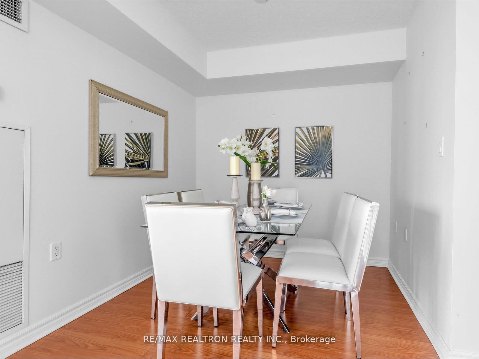 3830 Bathurst Street, Unit 512 thumbnail 10