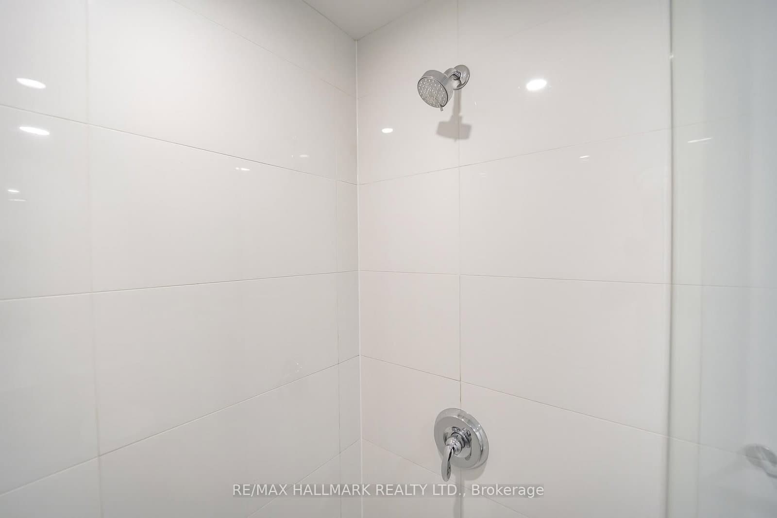 50 O'neill Road, Unit 521 thumbnail 12