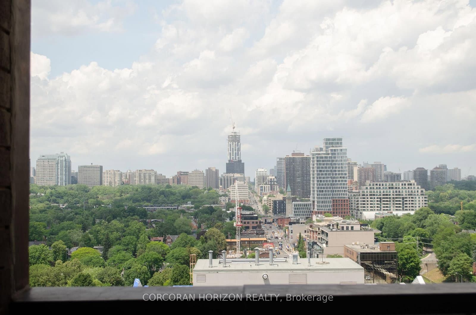 914 Yonge Street, Unit 1511 thumbnail 17