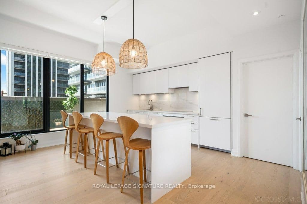 33 Frederick Todd Way, Unit 711 thumbnail 13