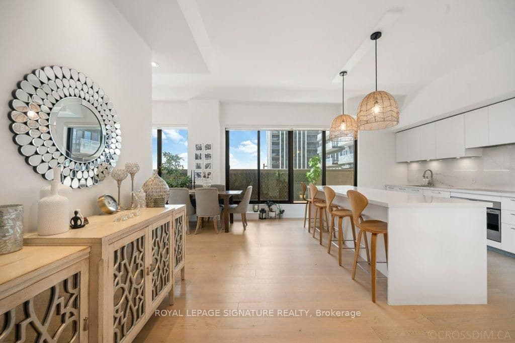 33 Frederick Todd Way, Unit 711 thumbnail 6