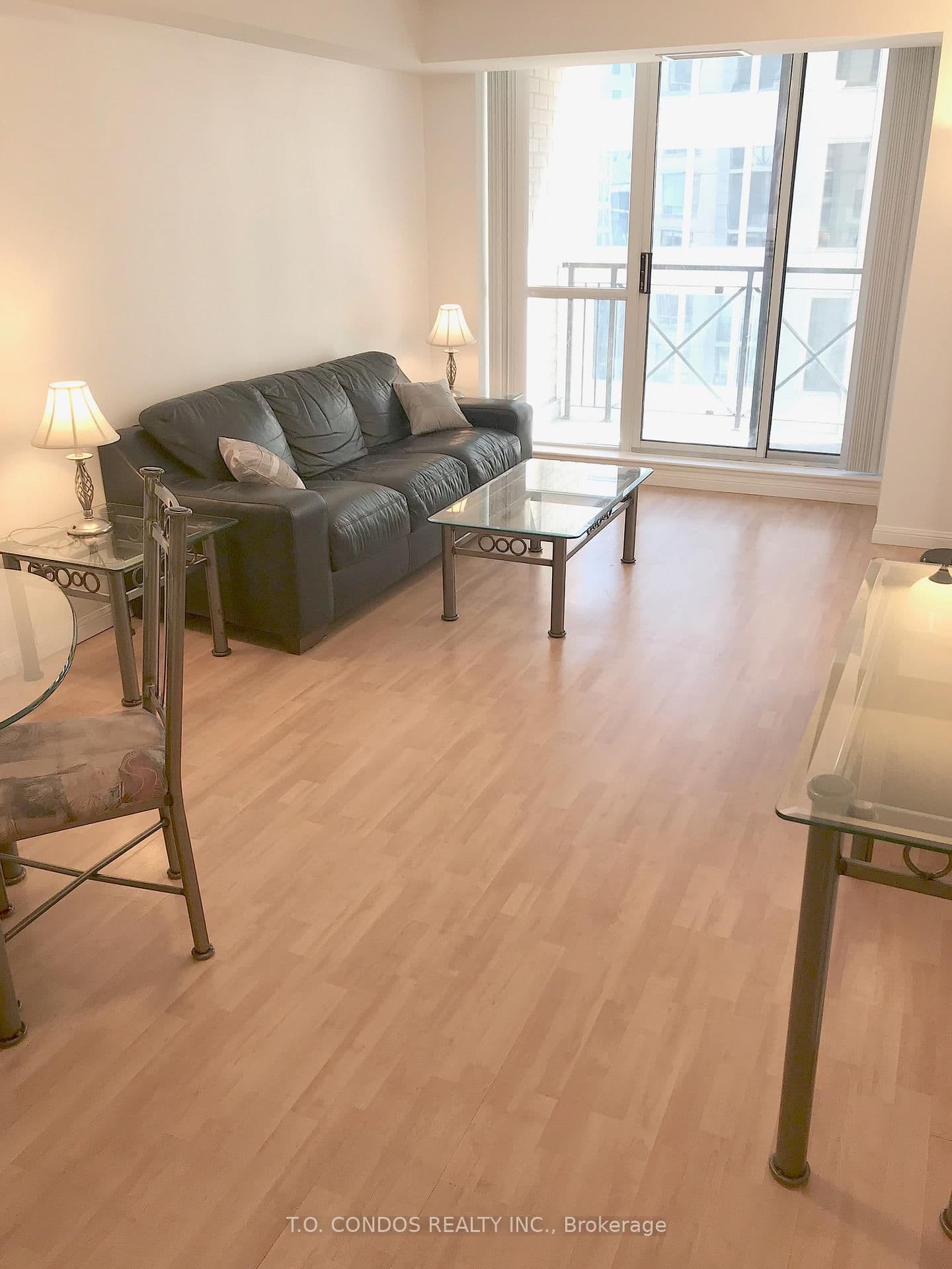 140 Simcoe Street, Unit 610 thumbnail 11