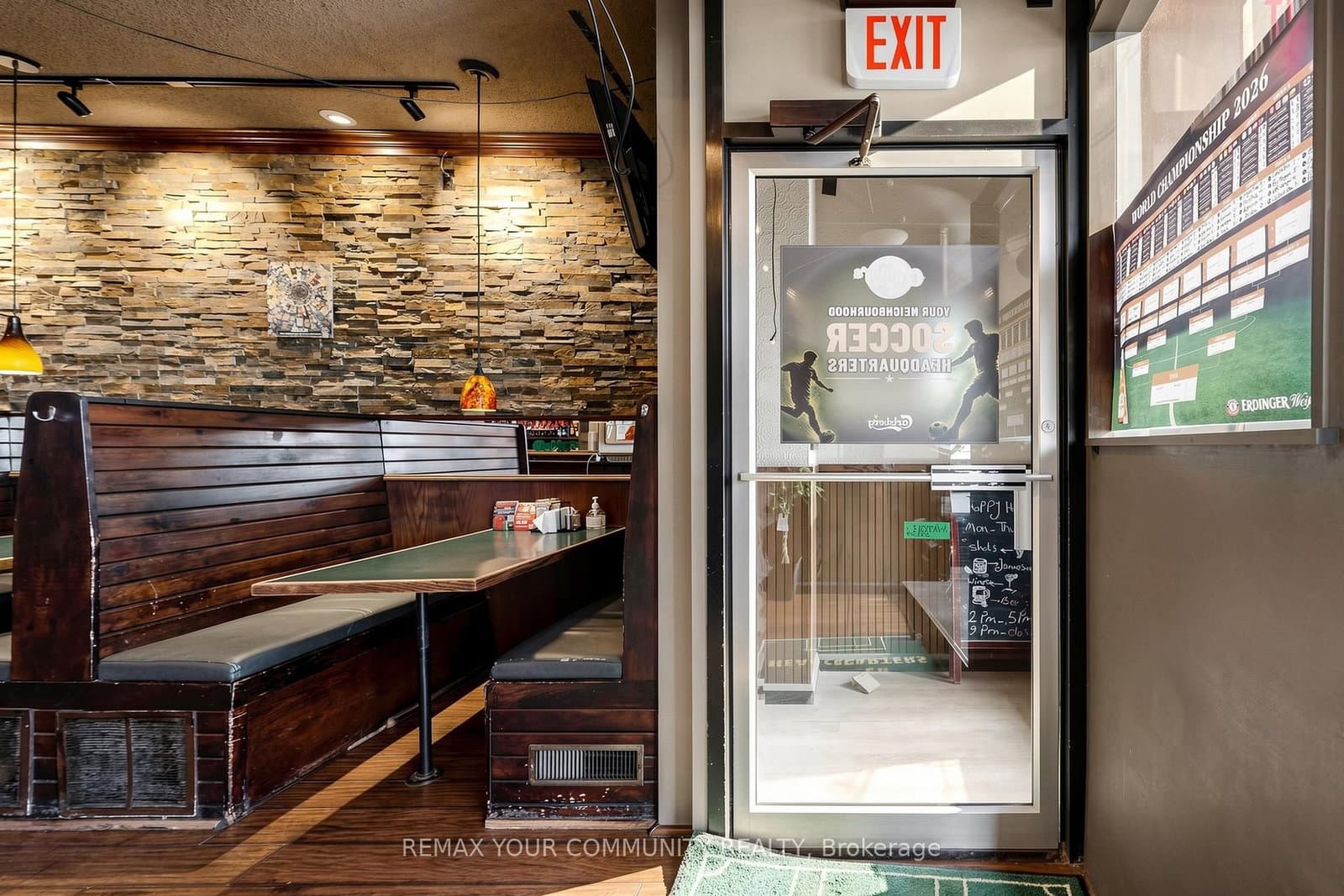 383 Eglinton Avenue E thumbnail 13