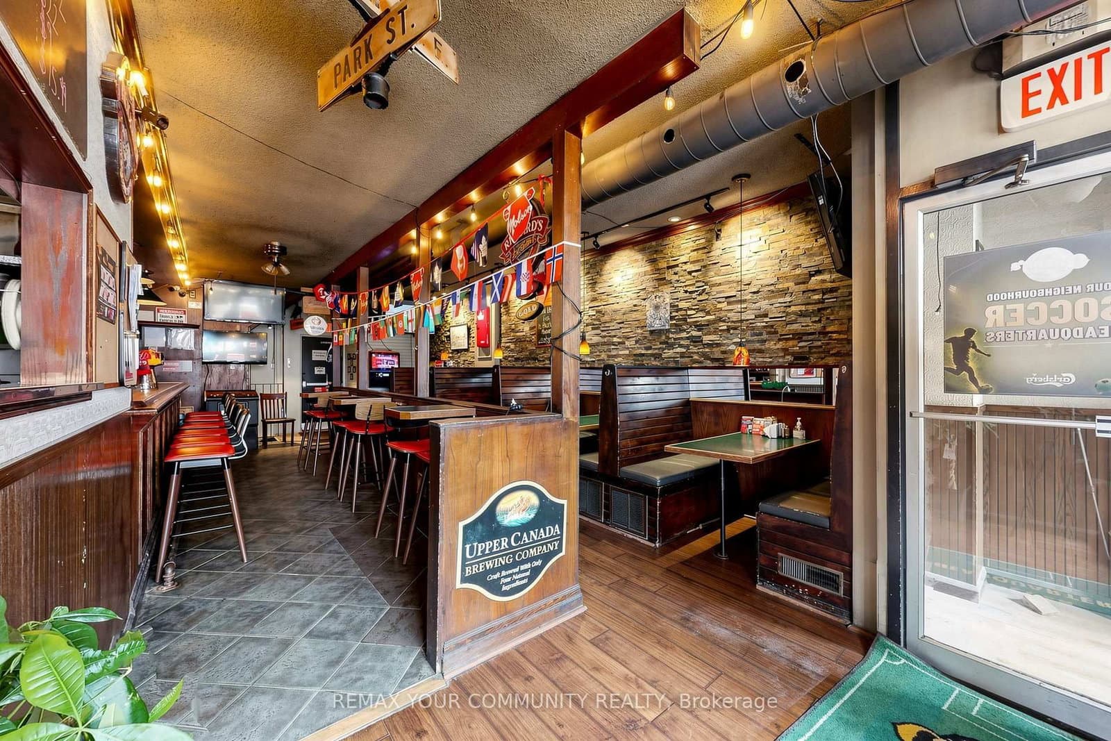 383 Eglinton Avenue E thumbnail 16