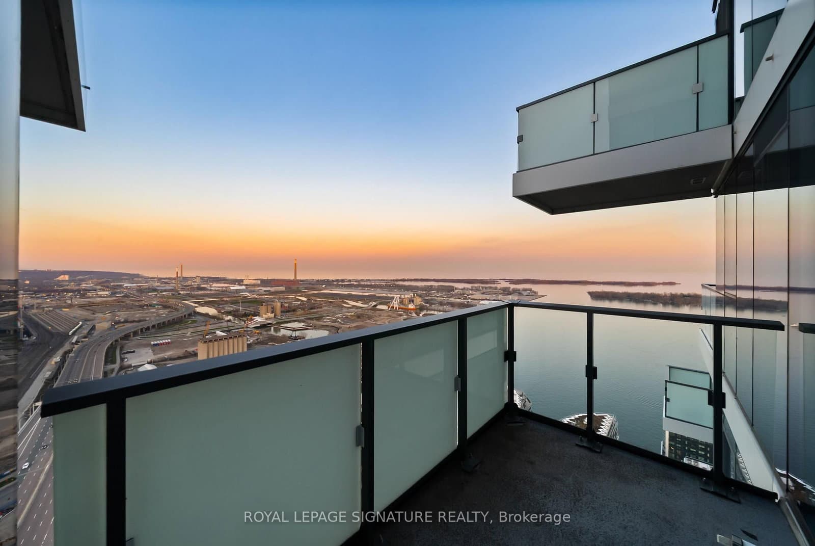 16 Bonnycastle Street, Unit 4304 thumbnail 22