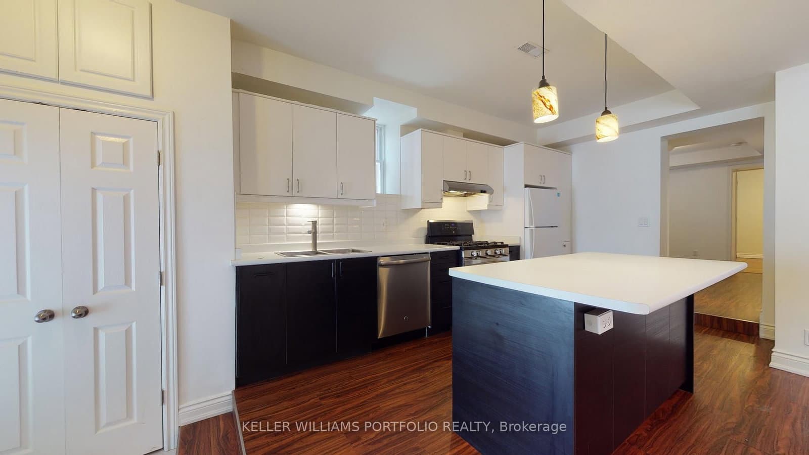 546 Eglinton Avenue E, Unit 5 thumbnail 10