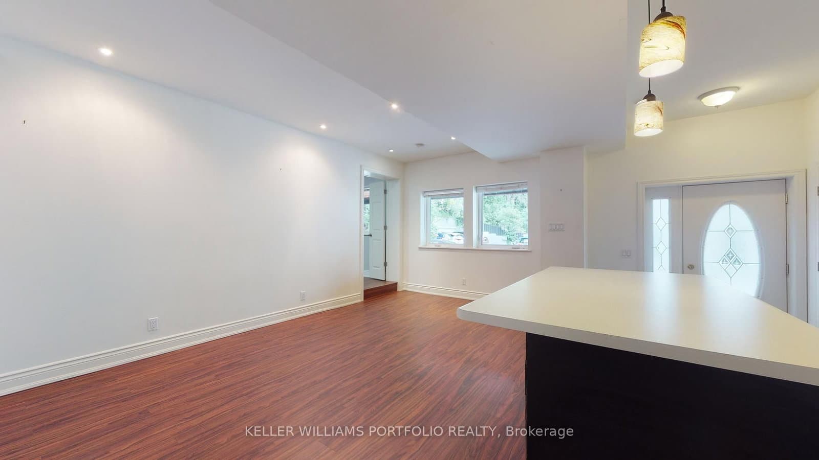 546 Eglinton Avenue E, Unit 5 thumbnail 15