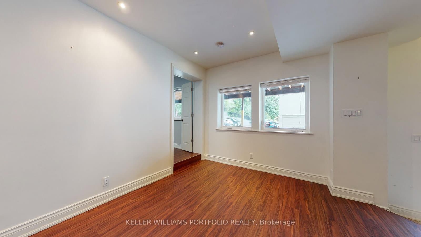 546 Eglinton Avenue E, Unit 5 thumbnail 20