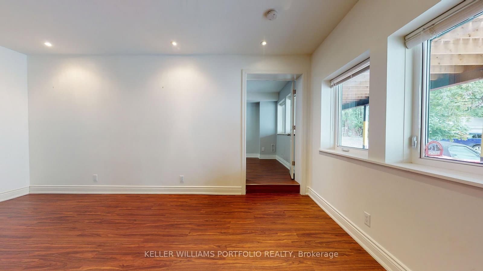 546 Eglinton Avenue E, Unit 5 thumbnail 22