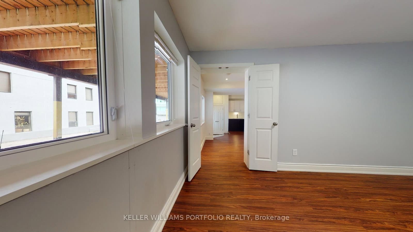 546 Eglinton Avenue E, Unit 5 thumbnail 30