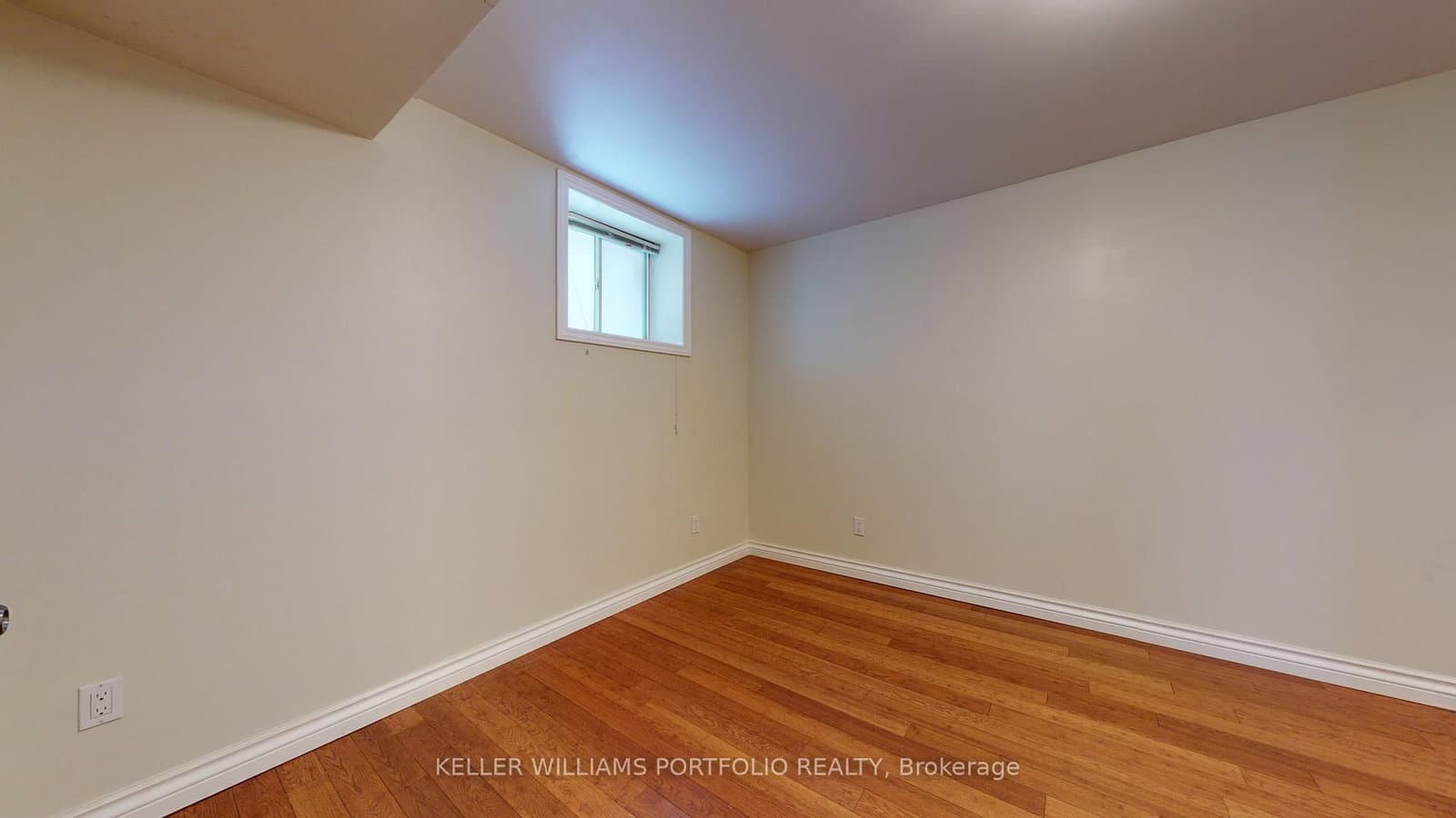 546 Eglinton Avenue E, Unit 5 thumbnail 37