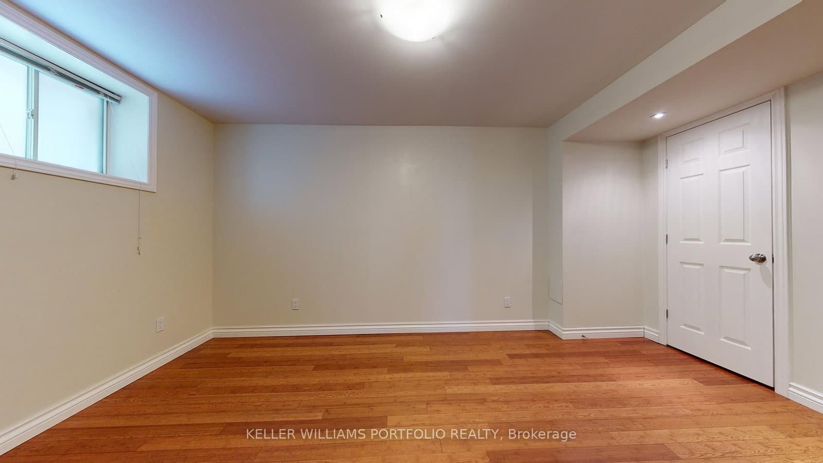 546 Eglinton Avenue E, Unit 5 thumbnail 38