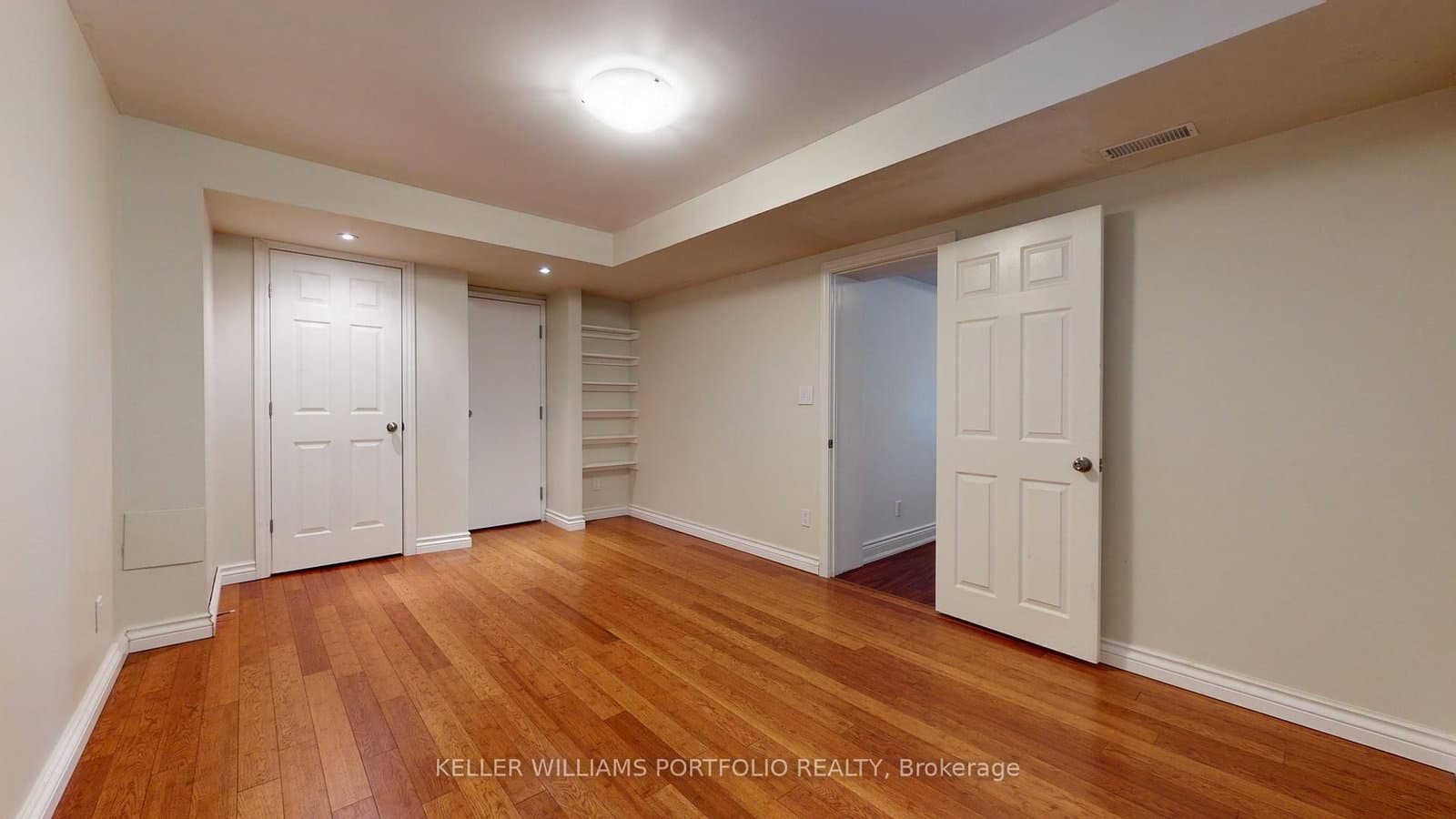 546 Eglinton Avenue E, Unit 5 thumbnail 39