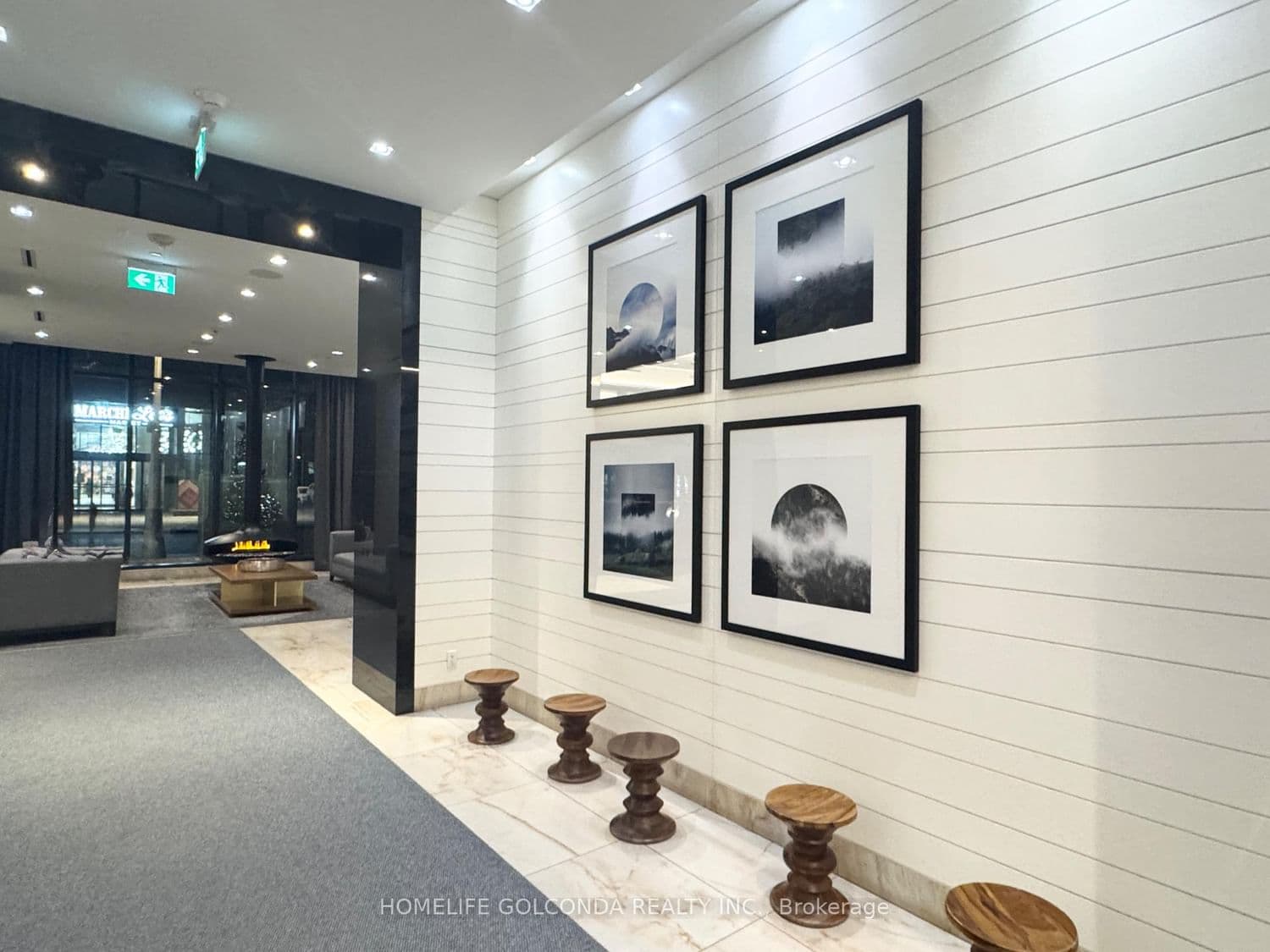 55 Merchants' Wharf Street, Unit 324 thumbnail 5