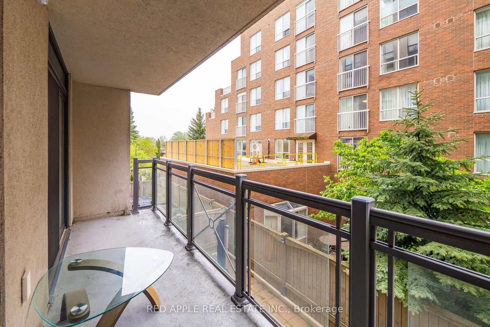 872 Sheppard Avenue W, Unit 204 thumbnail 31