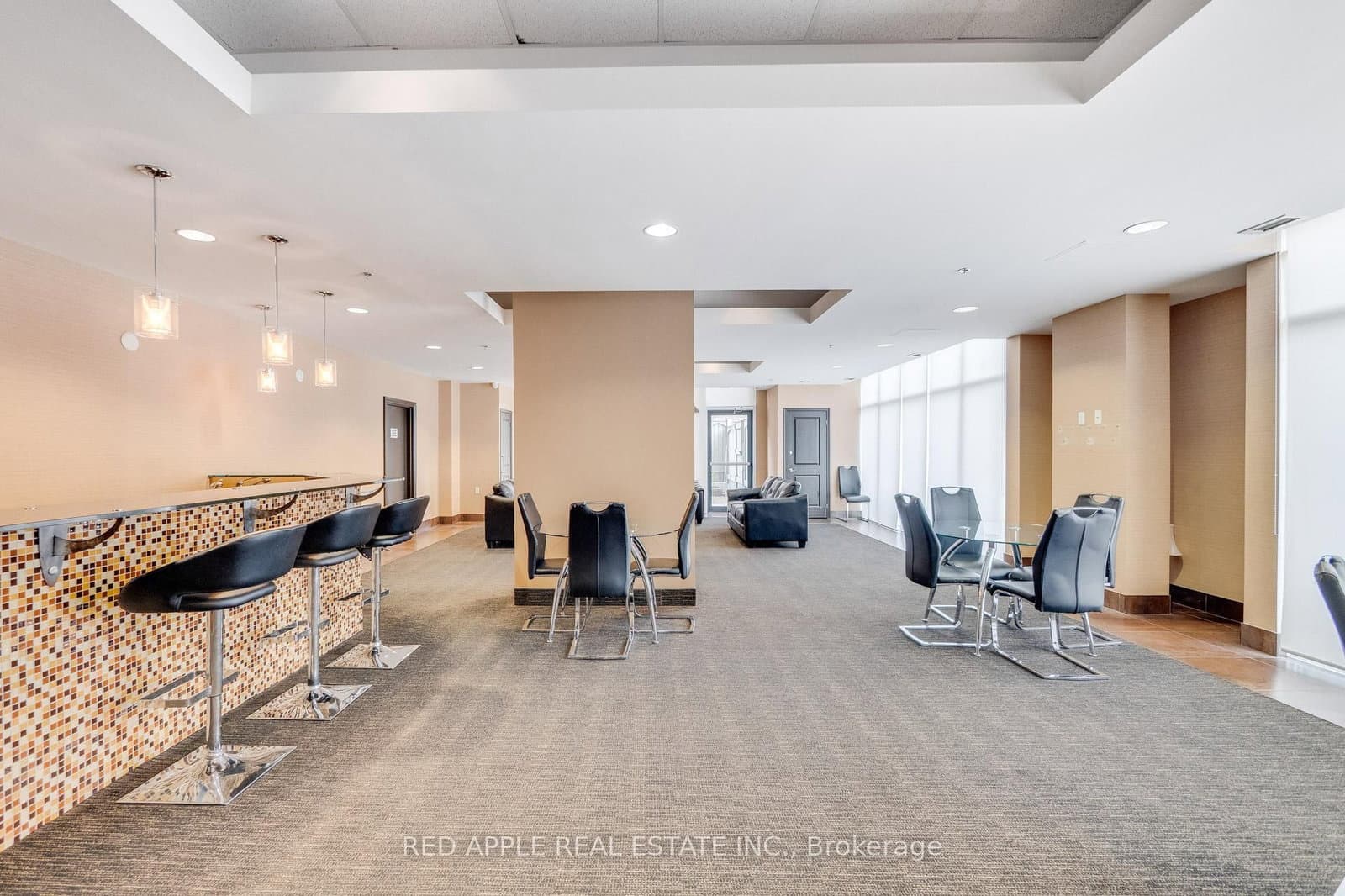 872 Sheppard Avenue W, Unit 204 thumbnail 34
