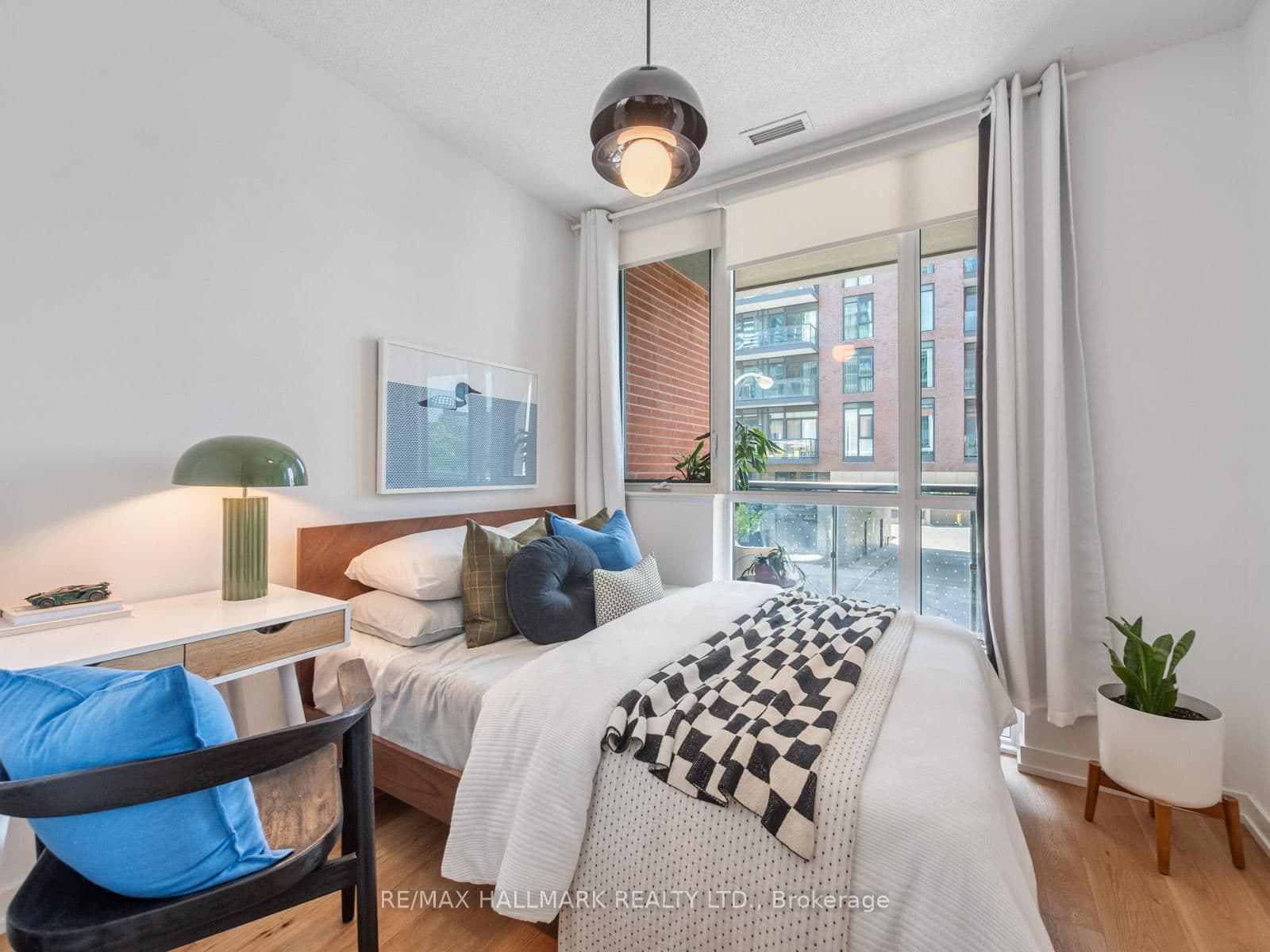 130 St David Street thumbnail 24