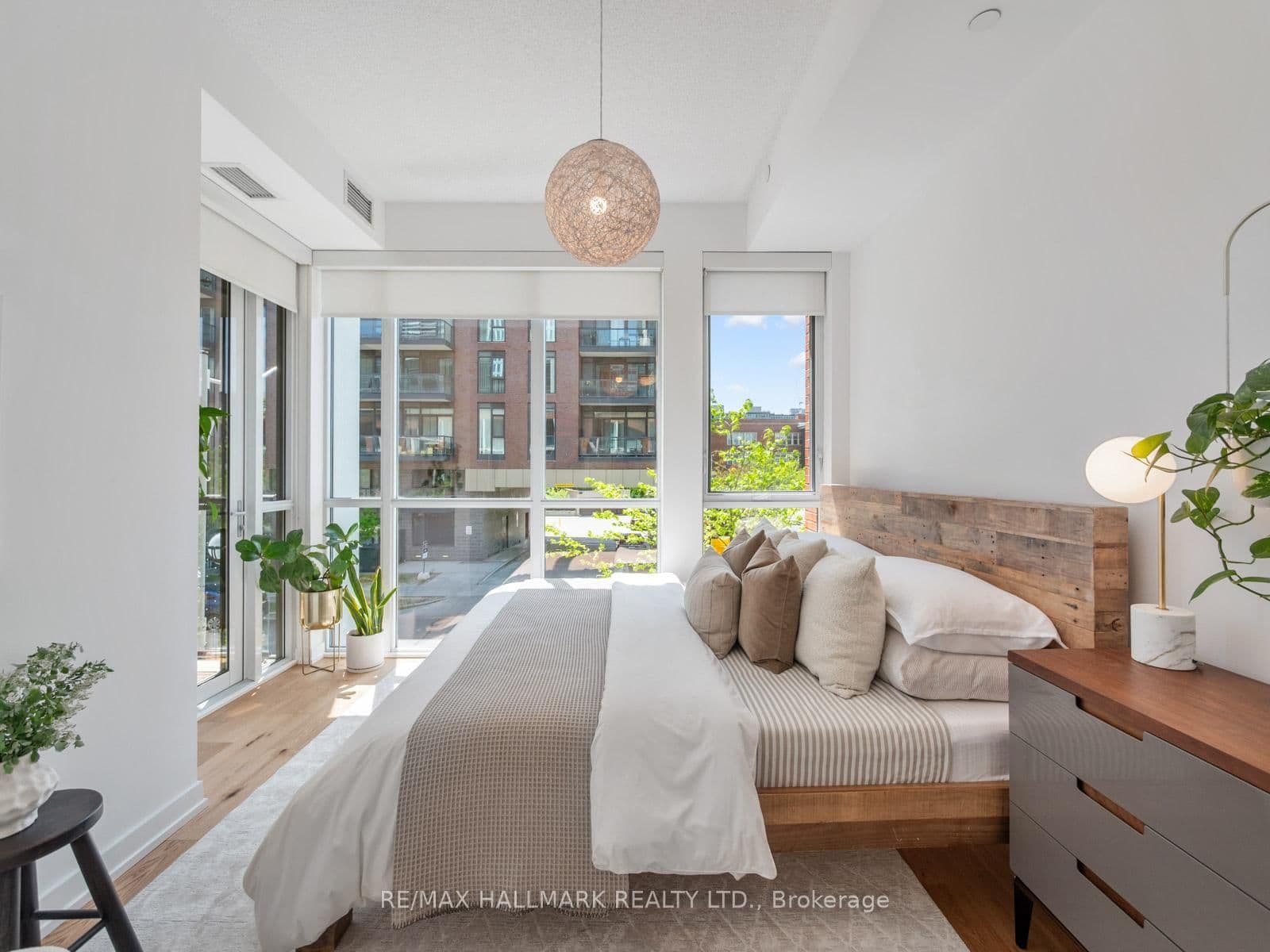 130 St David Street thumbnail 28