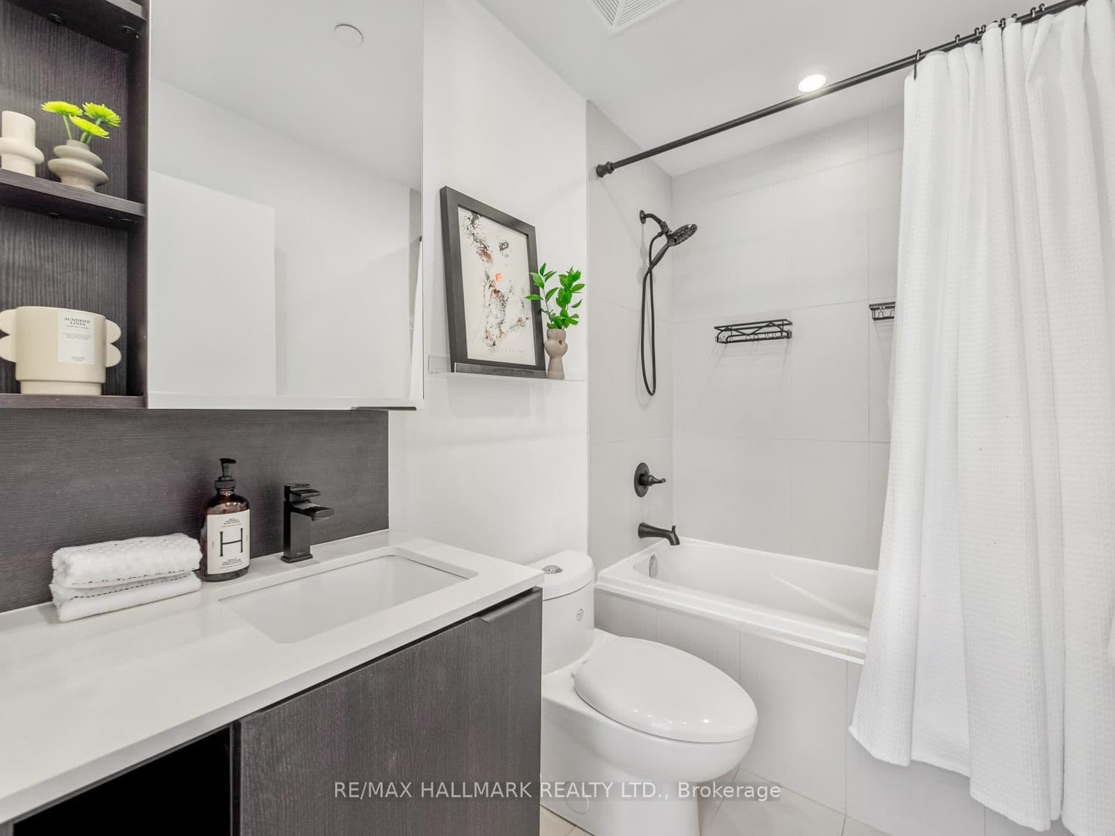 130 St David Street thumbnail 33