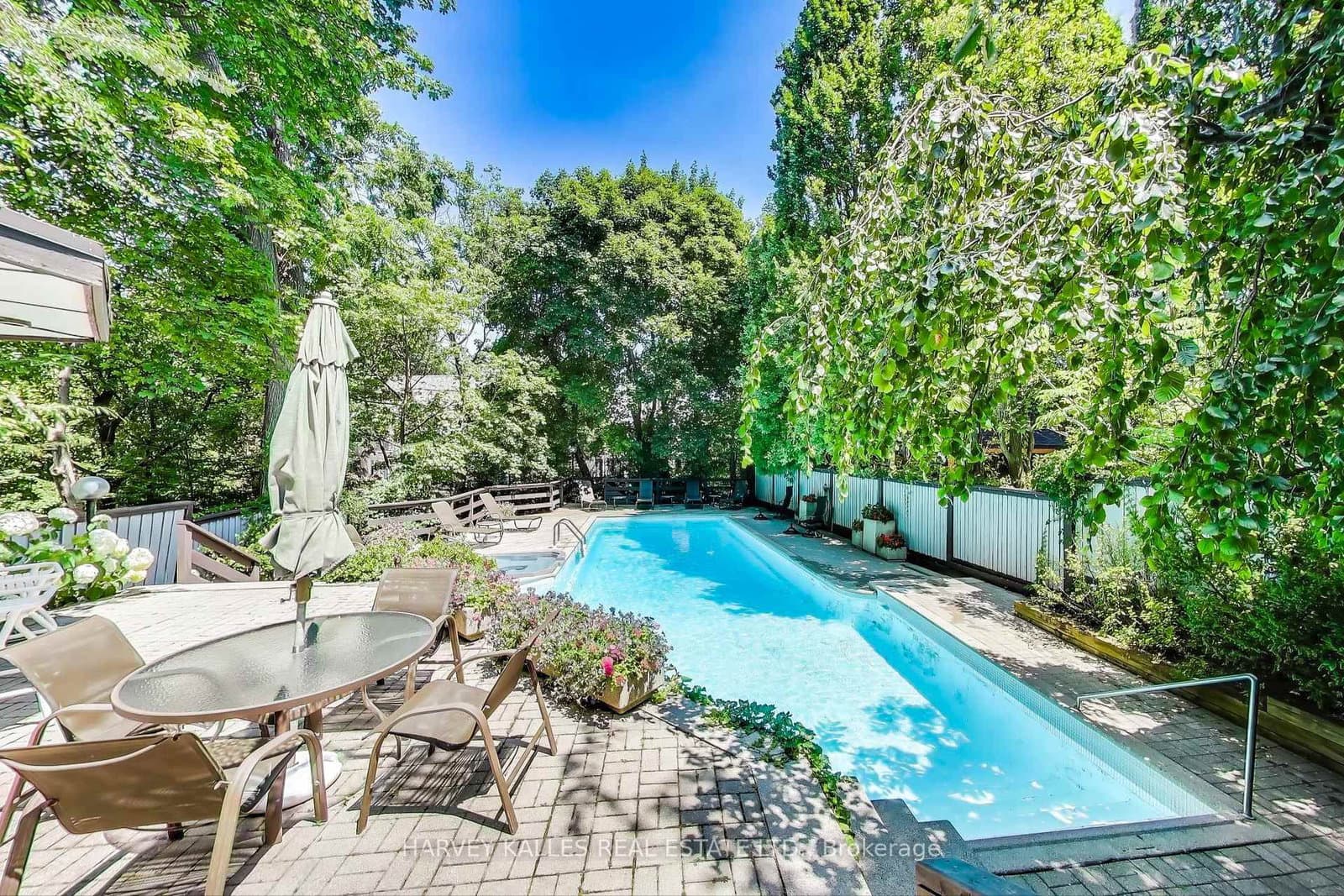 103 Vesta Drive thumbnail 40