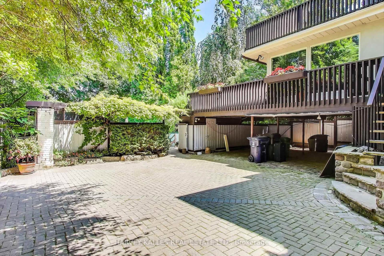 103 Vesta Drive thumbnail 43