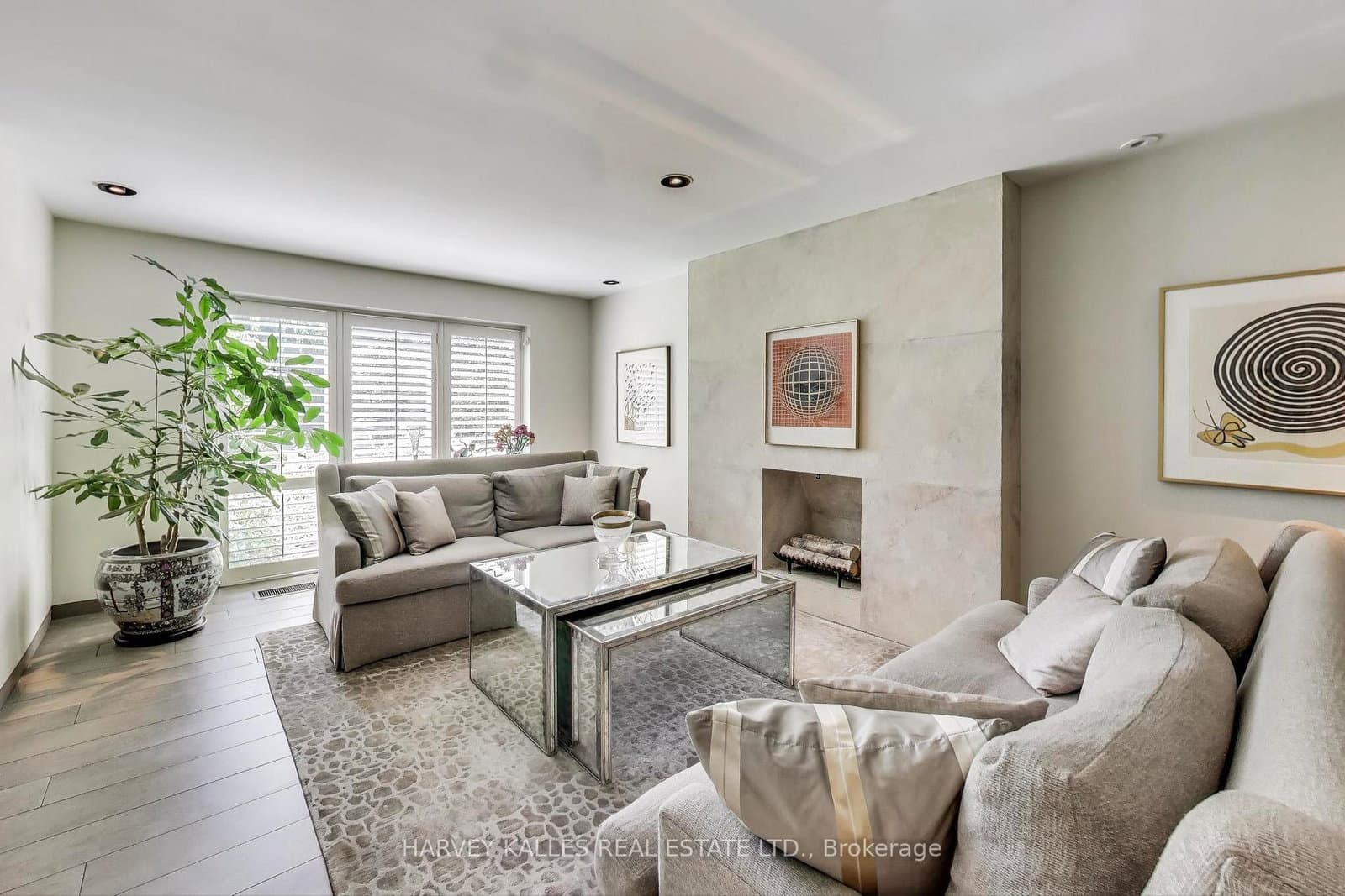 103 Vesta Drive thumbnail 7