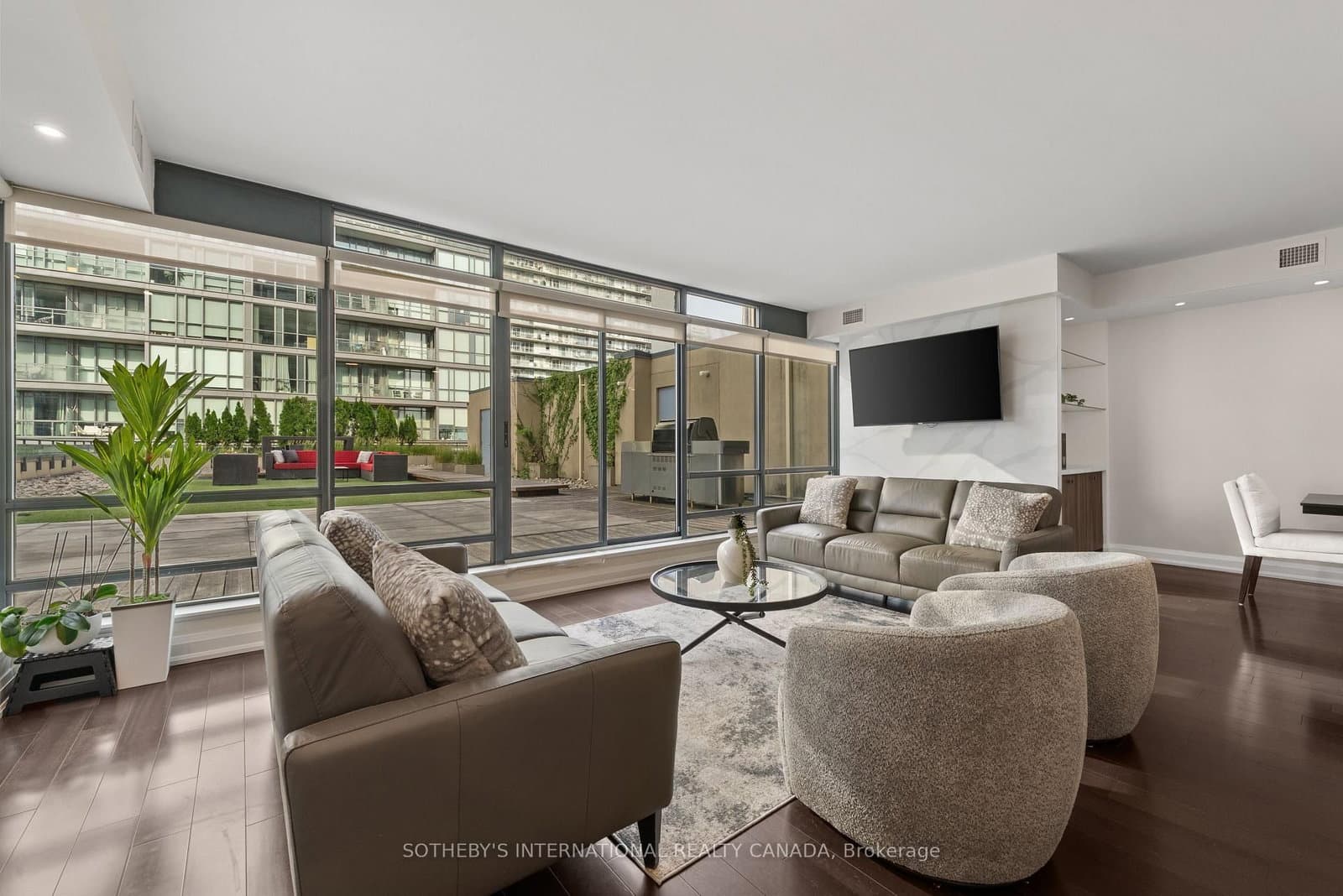 438 King Street W, Unit 1501 - Image 1