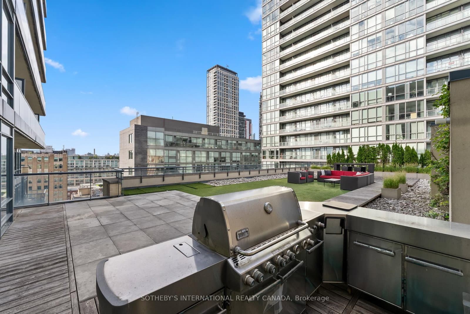 438 King Street W, Unit 1501 thumbnail 17