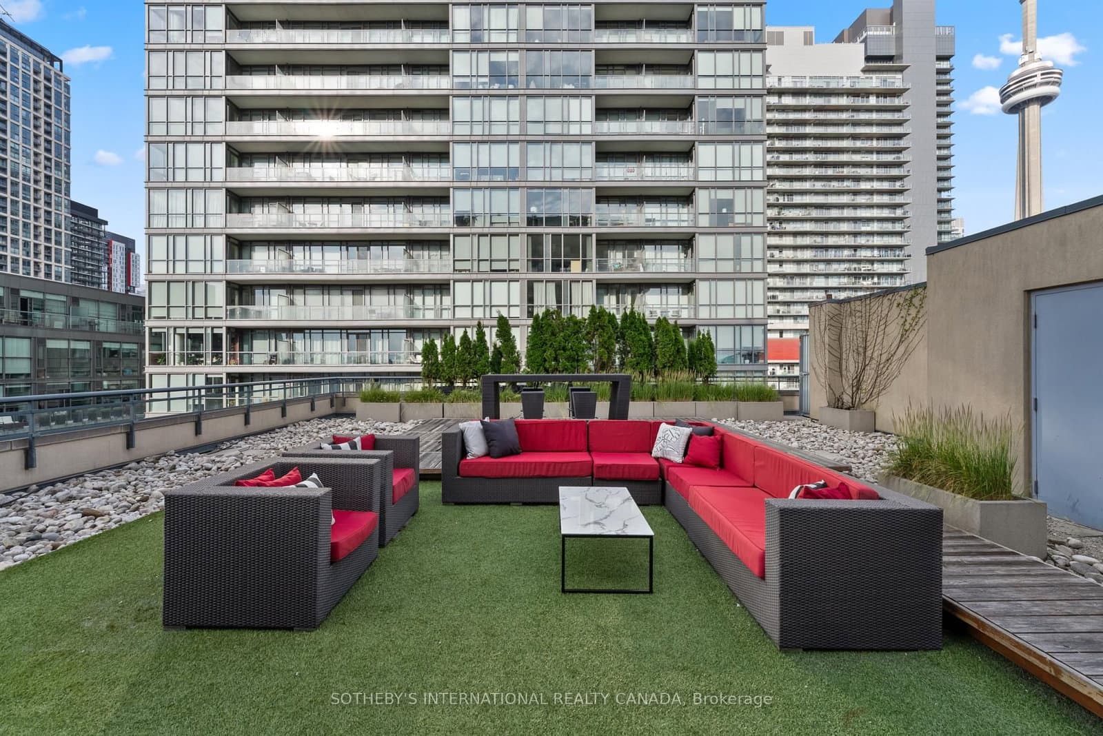 438 King Street W, Unit 1501 thumbnail 18