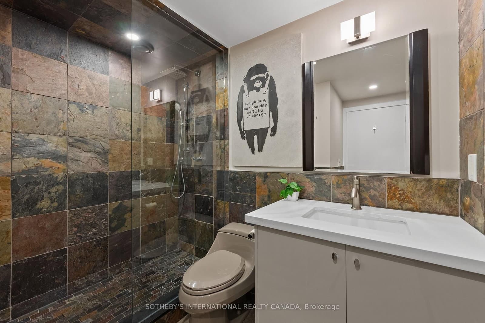 438 King Street W, Unit 1501 thumbnail 27