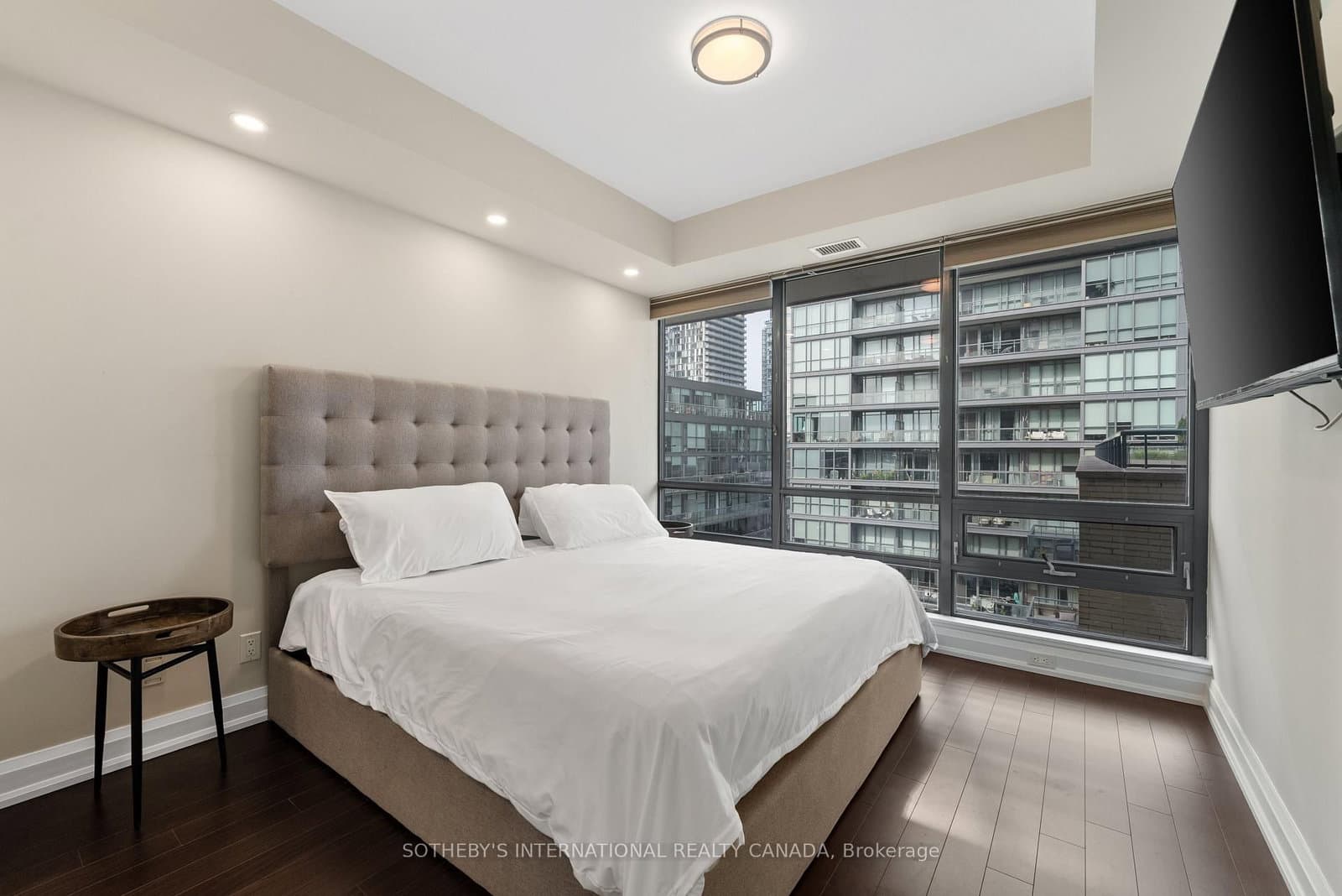 438 King Street W, Unit 1501 thumbnail 30