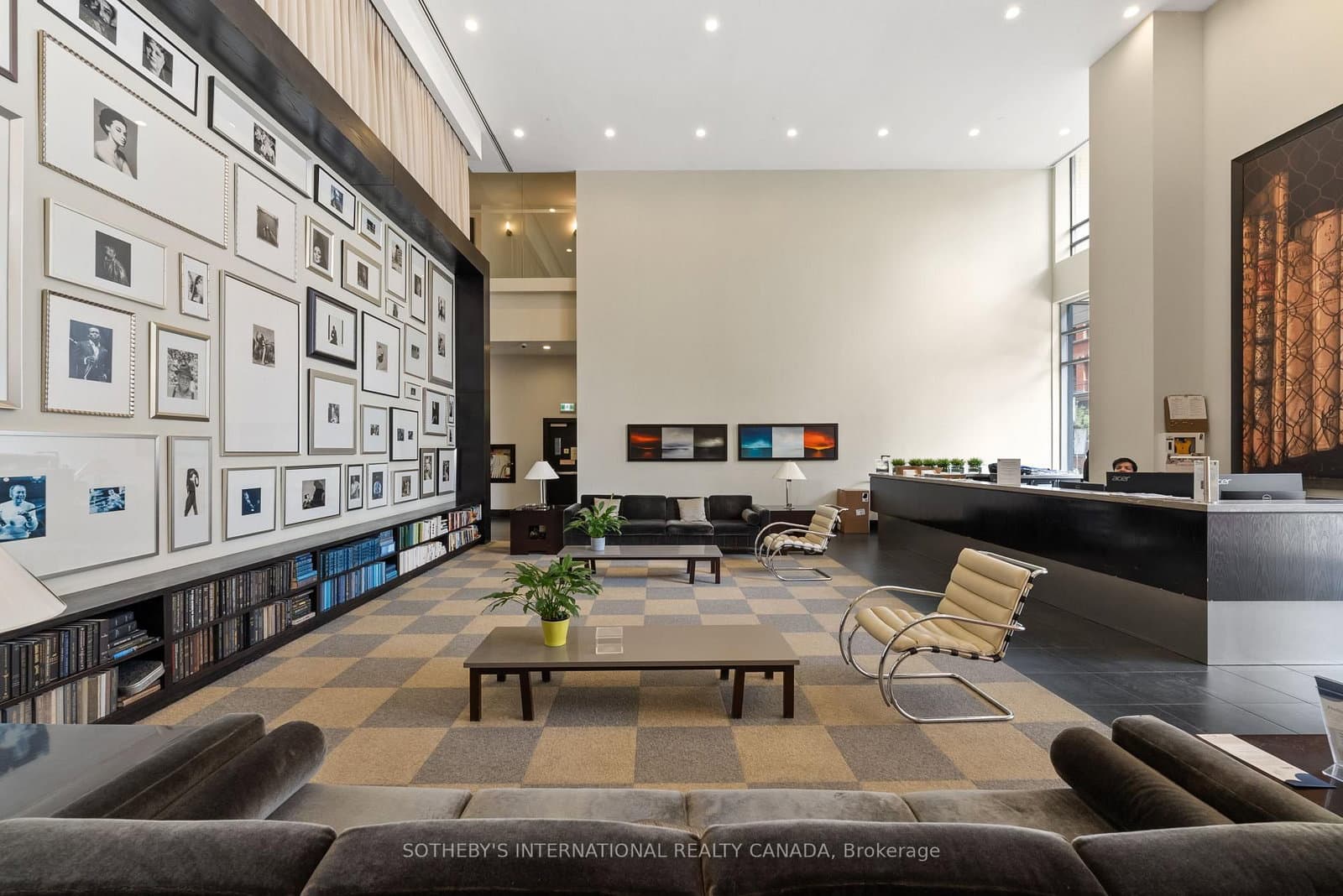 438 King Street W, Unit 1501 thumbnail 37
