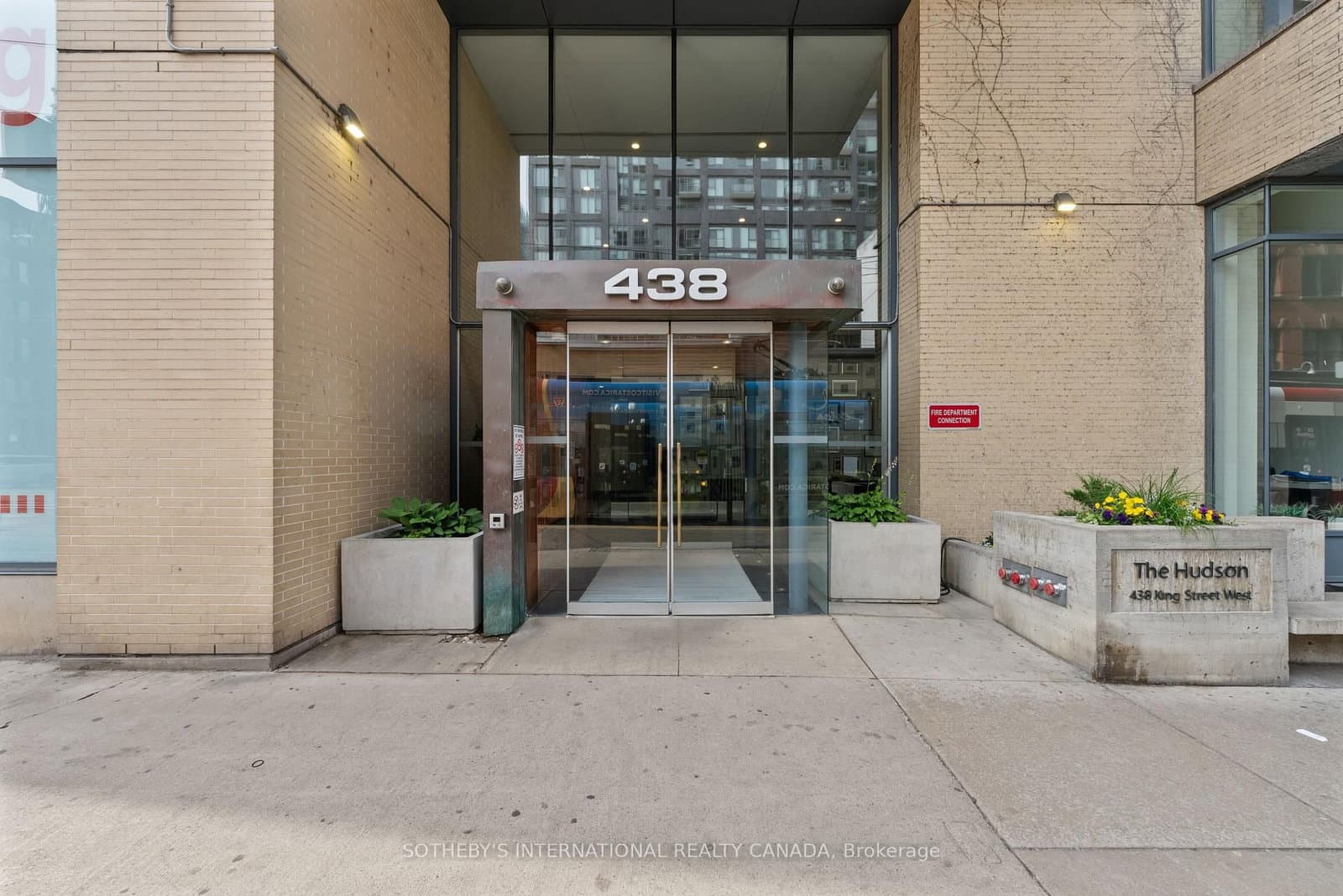 438 King Street W, Unit 1501 thumbnail 38