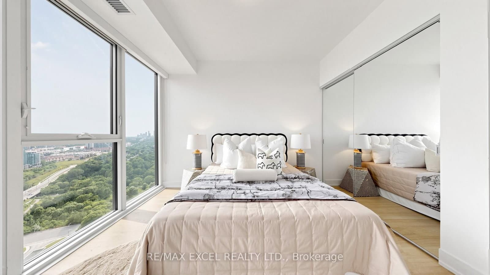 30 Inn on the park Drive, Unit 3010 thumbnail 27